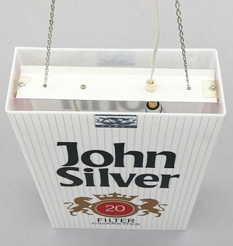 REKLAMSKYLT, plast, "John Silver", 1900-talets andra hälft.