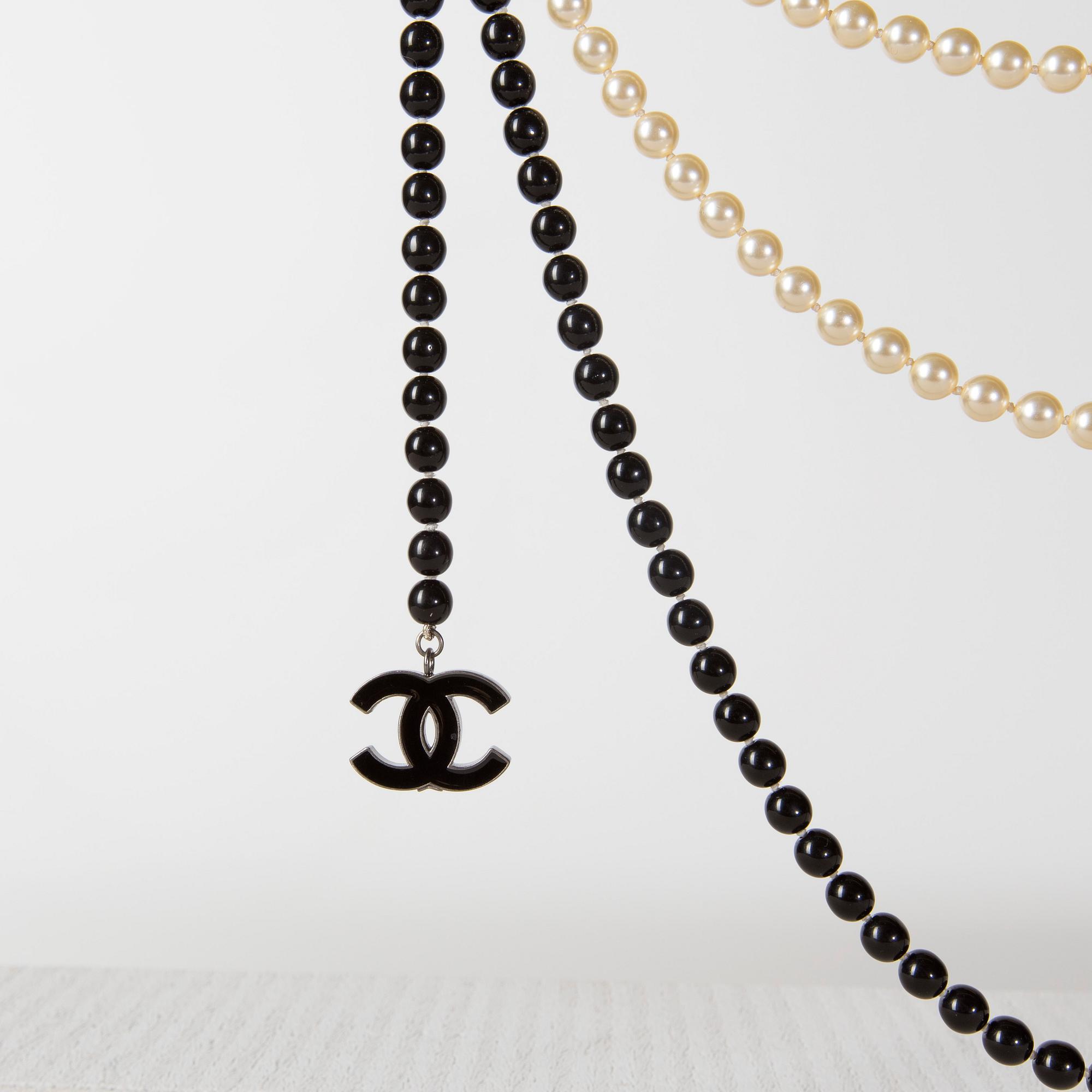 HALSBAND, Chanel.