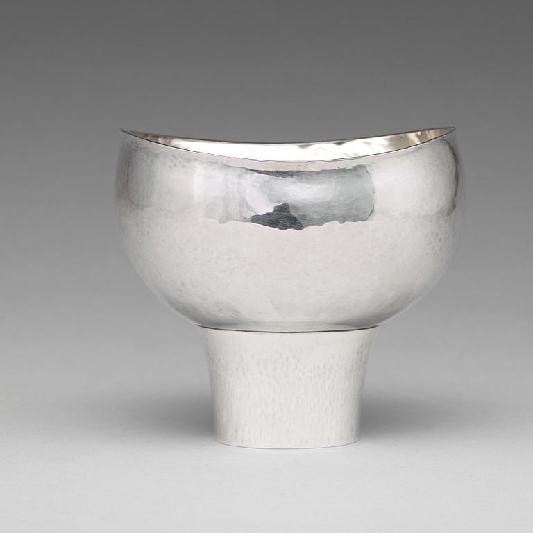 An Atelier Borgila sterling bowl, Stockholm 1966.