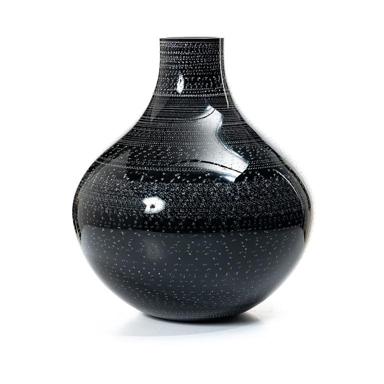 Ingegerd Råman, "Night and Day", a glass vase, Orrefors 2004. Limited edition 32/200.