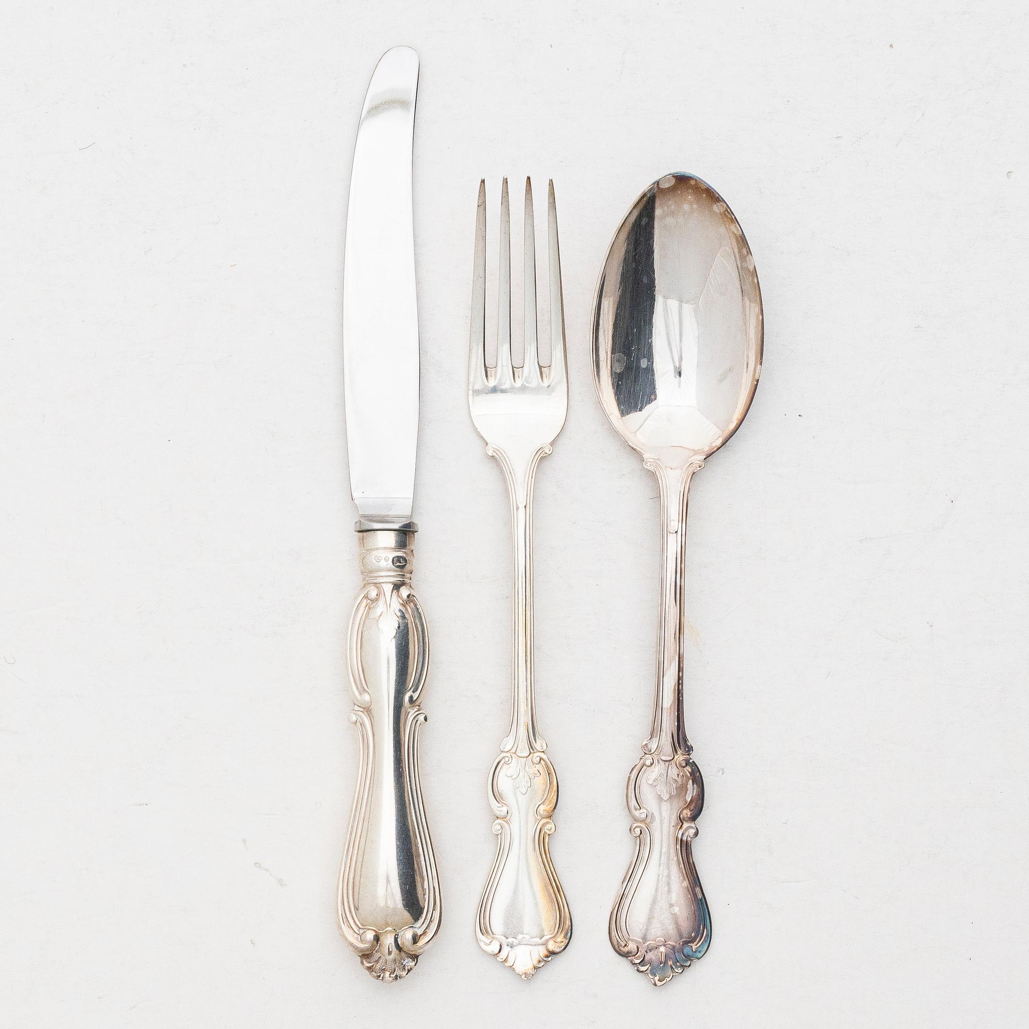 Bestickservis, 24 delar, silver, modell Olga, bland annat GAB, Stockholm, 1955-93.