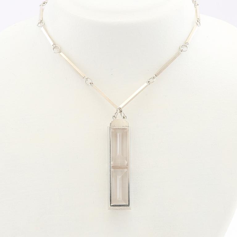 Wiwen Nilsson, collier sterling silver med trappslipade bergkristaller, Lund 1945.