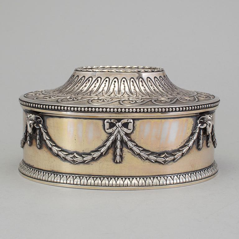 A Swedish 19th century parcel-gilt casket, marked CG Hallberg , Stockholm 1898.