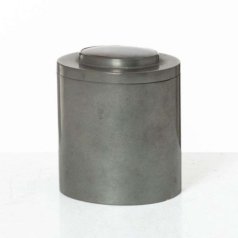 Estrid Ericson, burk, Firma Svenskt Tenn, Stockholm, 1952.