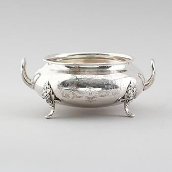 SKÅL, silver, Michelsen, Danmark. Vikt ca 341 g.