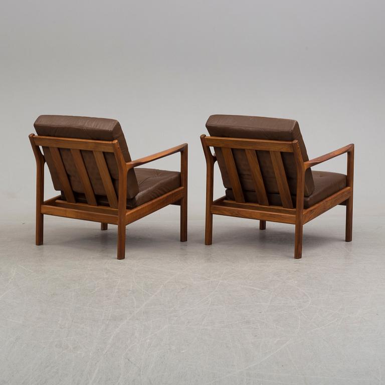 A pair of easy chairs by Karl Erik Ekselius, JOC Vetlanda.