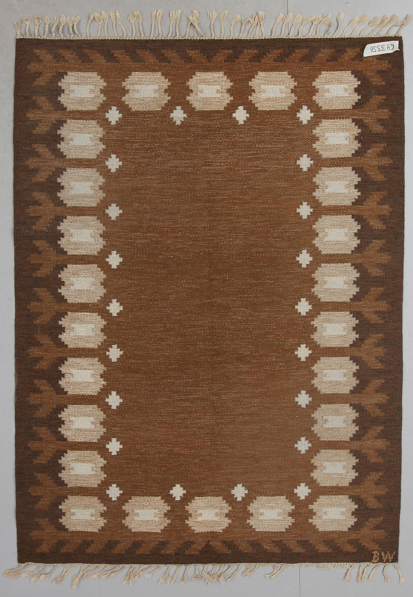 MATTA, rölakan, signerad BW (Berit Woelfer). Ca 230 x 170 cm.