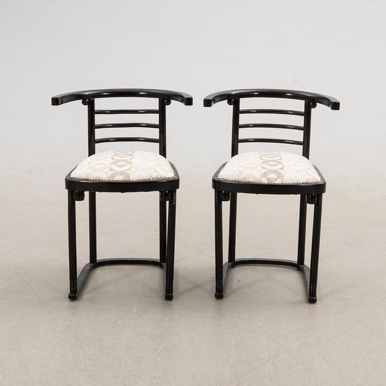 Josef Hoffmann, attributed to, Attributed armchairs, a pair from the first half of the 20th century.