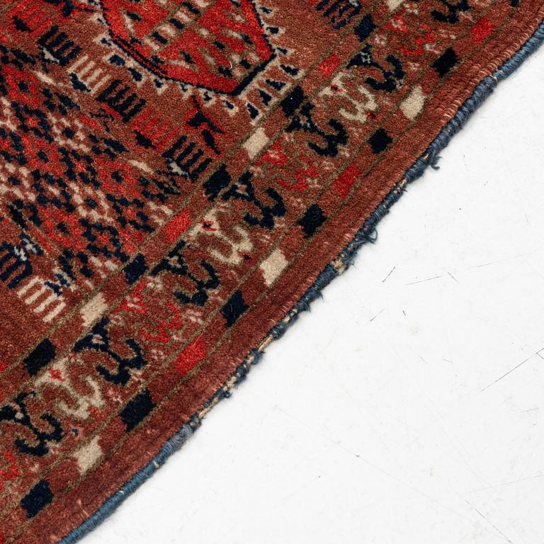 A carpet, antique/semi-antique, Tekke, c. 319 x 202 cm.