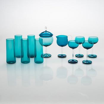 Nanny Still, A set of 11 glass pieces 'Harlekiini', Riihimäen Lasi Oy, 1950-60s.