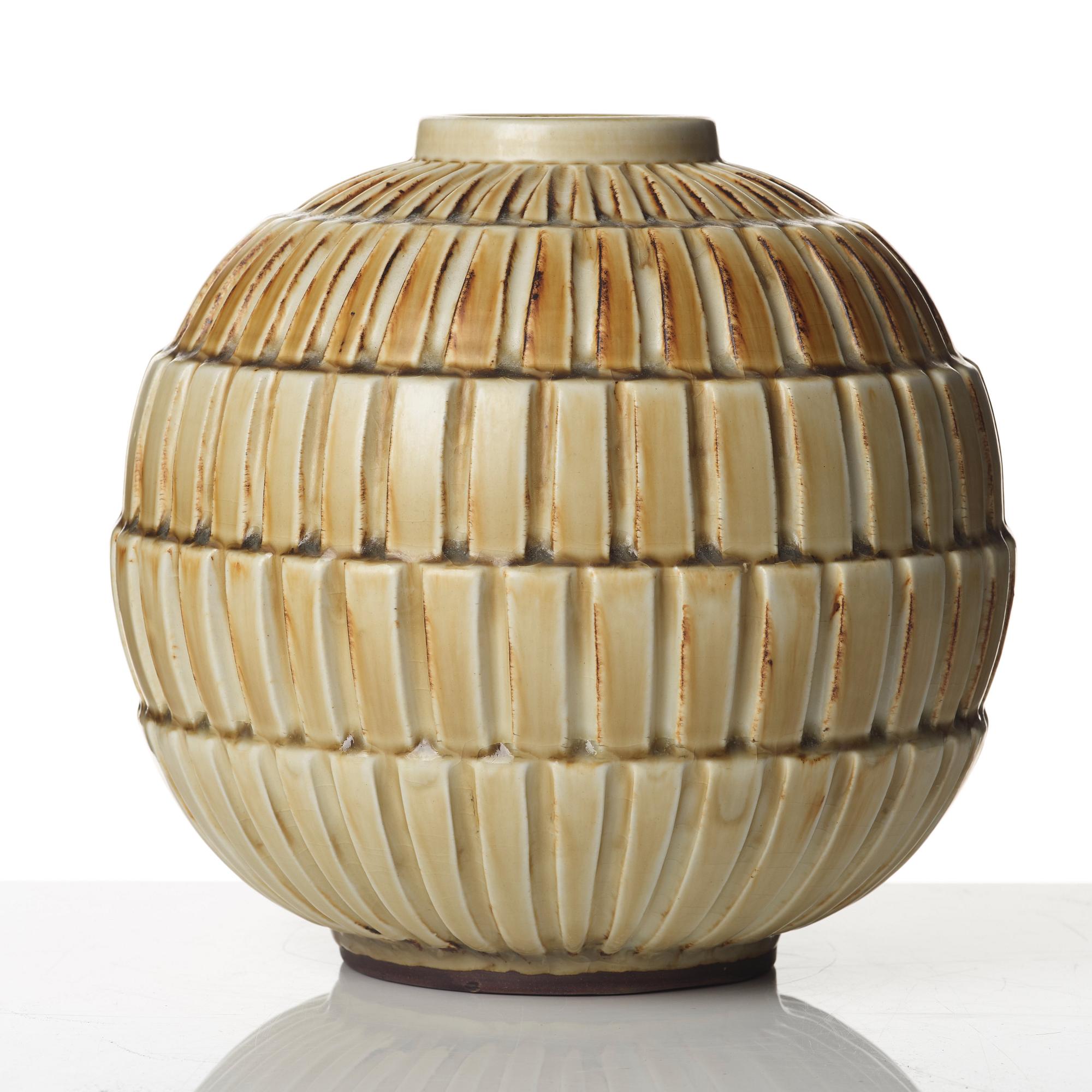 Gertrud Lönegren, a stoneware vase, Rörstrand, Sweden 1936-41.