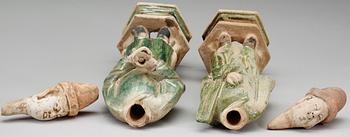 Two green and yellow glazed potted figures of Dignitaries, Ming dynasty.