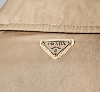 KAPPA, Prada.