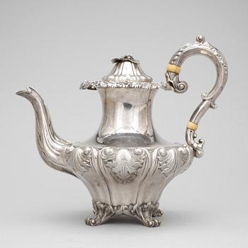 KAFFEKANNA, silver, nyrokoko, Gustaf Möllenborg, Stockholm 1838, vikt ca 1100 g.