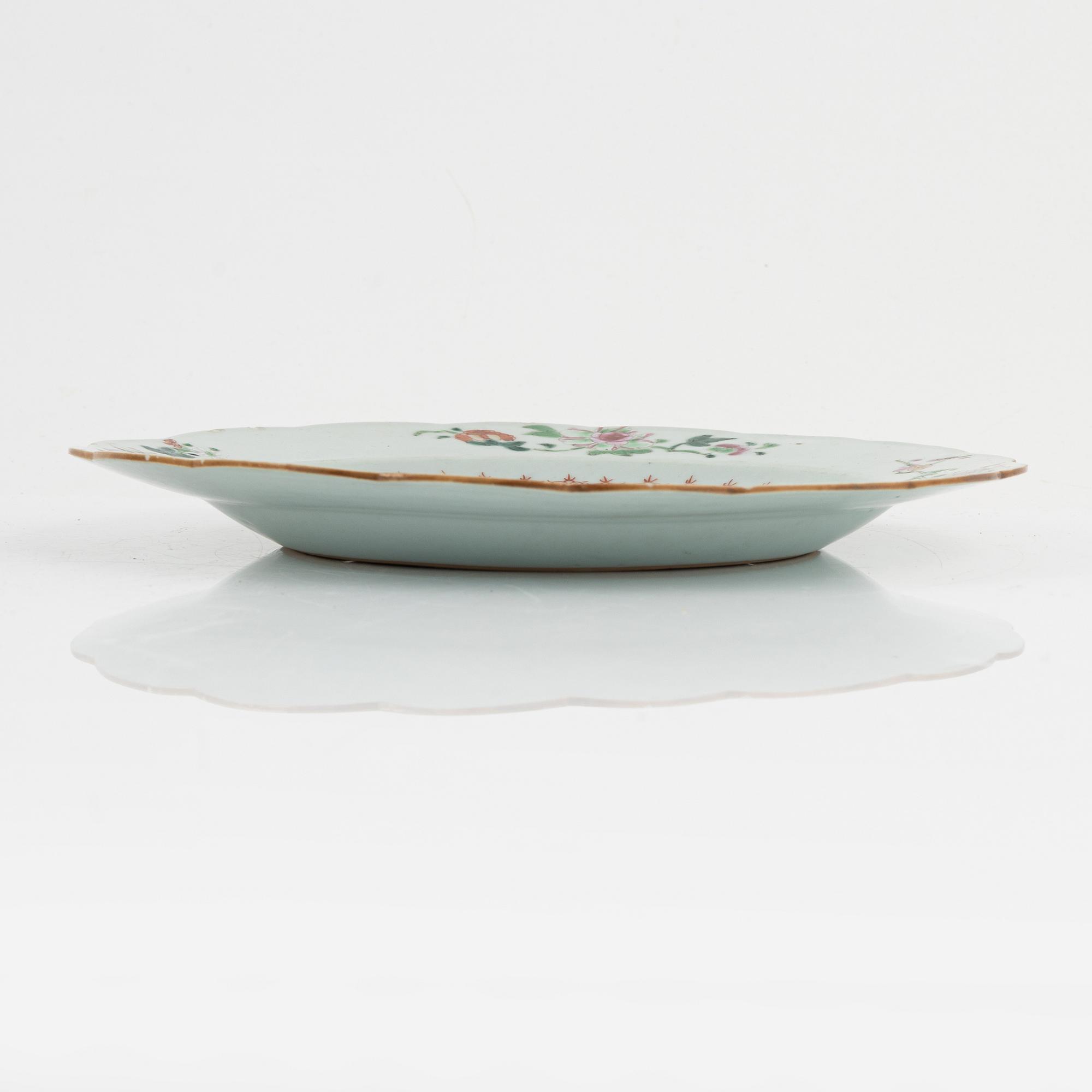 Four porcelain pieces, China, Qing dynasty, 18th-19th century.