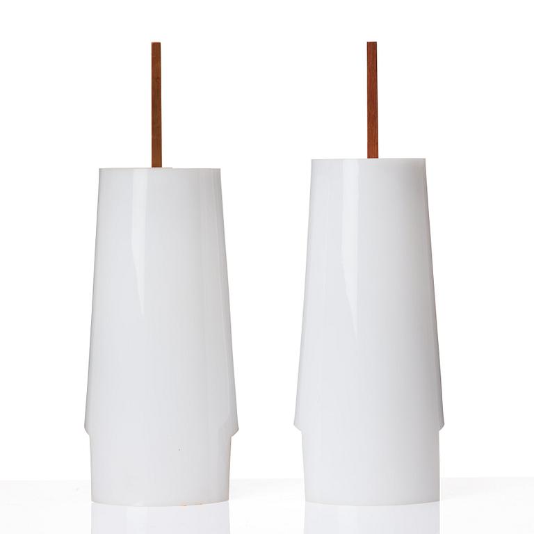 Hans Bergström, a pair of table lamps, model "748", ateljé Lyktan, Sweden 1940-50s.