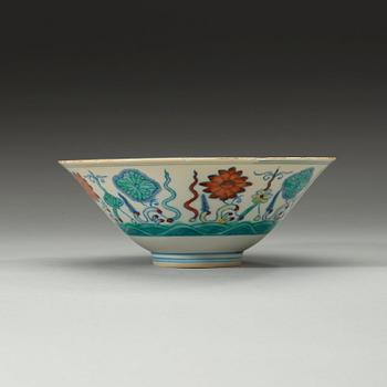 A Doucai bowl, Qingdynasty. With Qianlongs seal mark.