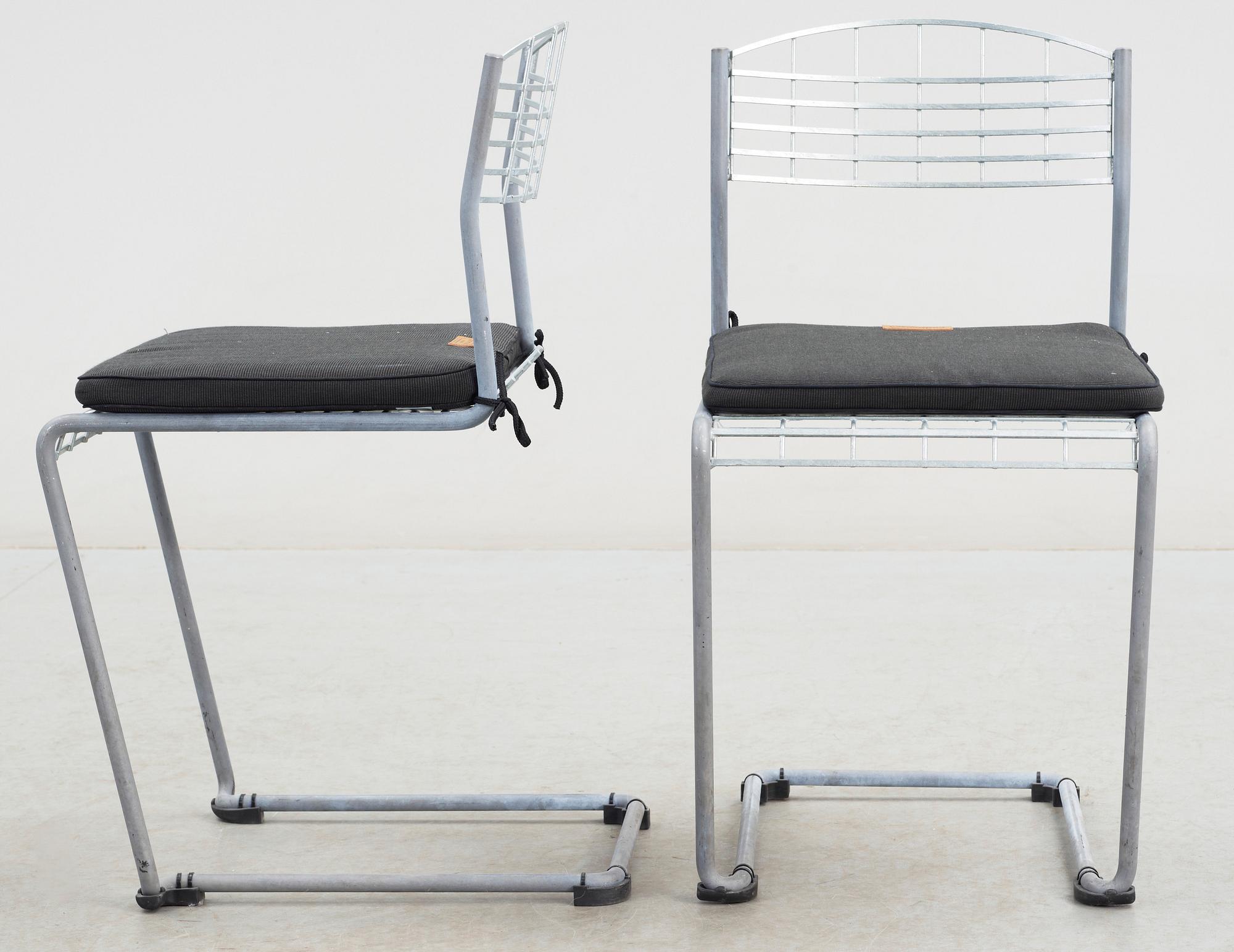 STOLAR / TRÄDGÅRDSSTOLAR, 4 st, "Hightech", Nisse Strinning, Grythyttan, 2000-tal. Formgivna 1984.