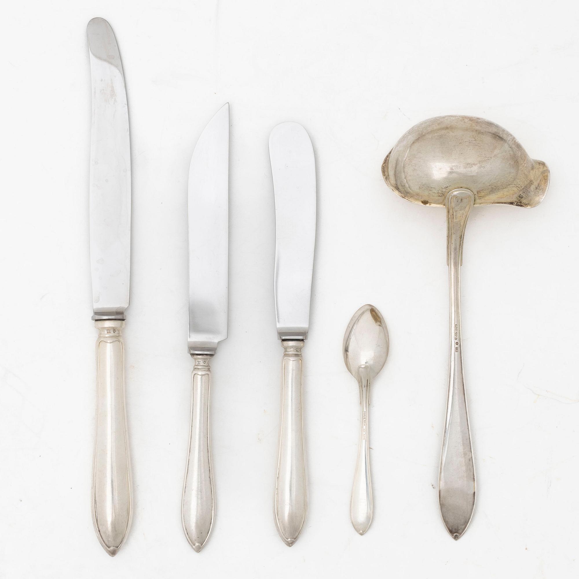 Guldsmedsaktiebolaget (GAB), a silver cutlery set, model "Svensk Spetsig", Stockholm 1955-1959 (29 pieces).