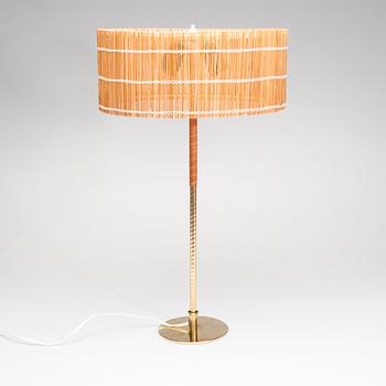 BORDSLAMPA, Paavo Tynell, stämplad Taito Oy. 1900-talets mitt.