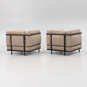 Le Corbusier, Charlotte Perriand & Pierre Jeanneret, fåtöljer, ett par, "LC3", Cassina, 2006.