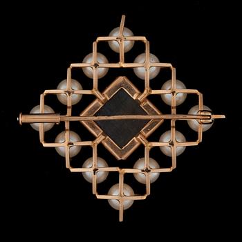 BROSCH, ARMBAND och RING, 14K guld, pärlor, spektrolit. 1969. Vikt totalt ca 30 g.