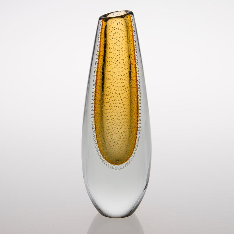 GUNNEL NYMAN, vas,"GN 25", signerad, G. Nyman Nuutajärvi, Notsjö -56.