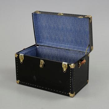 KOFFERT, Taylor Corporation, 1900-talets första hälft.