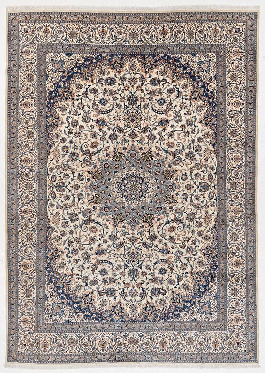 Rug, Nain, approx. 403 x 288 cm.