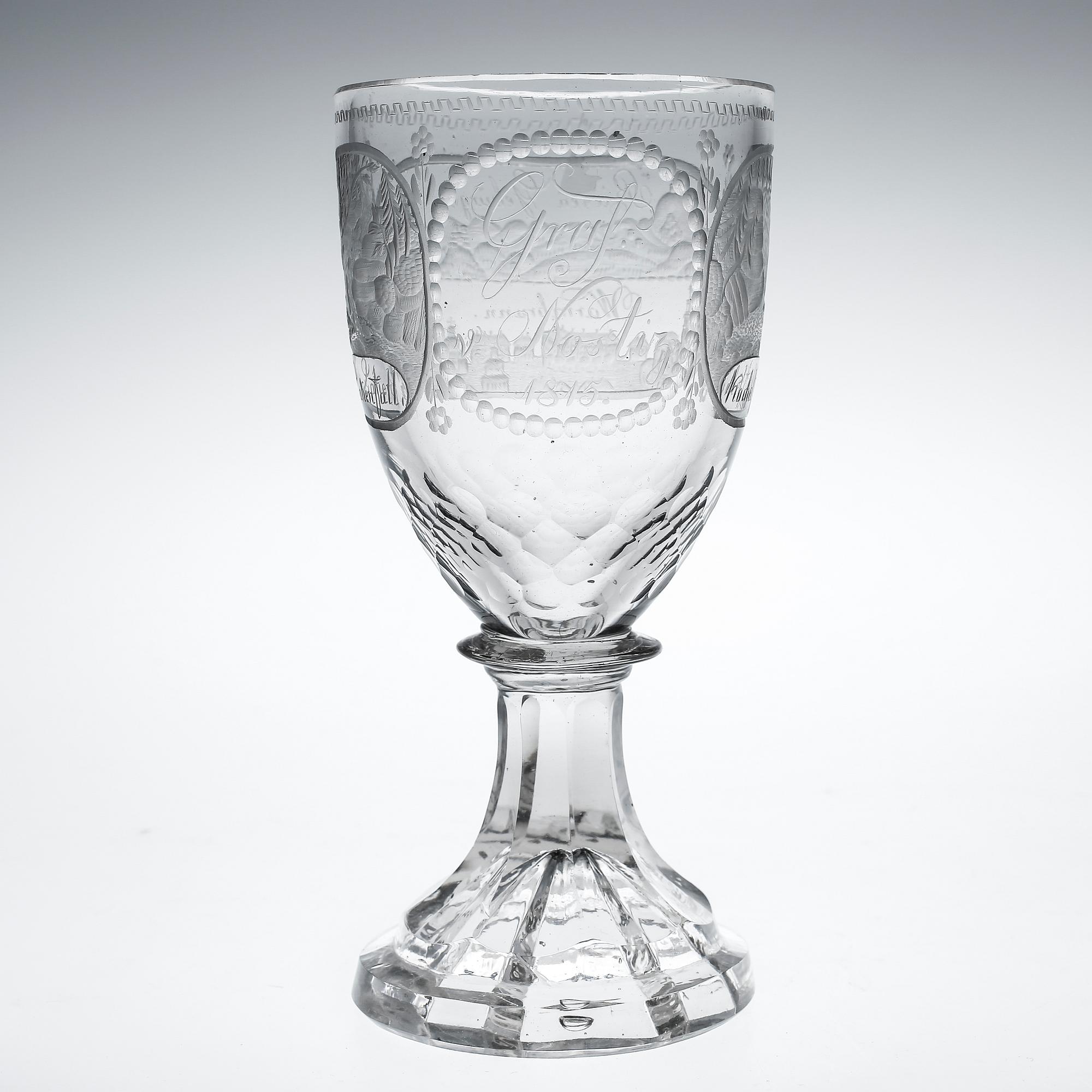 GLAS, s k Brunnsglas. 1800-talets början. Gravyren märkt Graf v. Nostiz 1815.