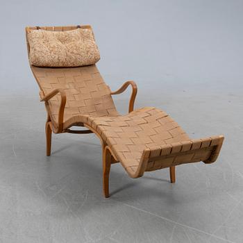 Bruno Mathsson, Armchair, "Pernilla 3", Karl Mathsson Company, Värnamo, 1960s.