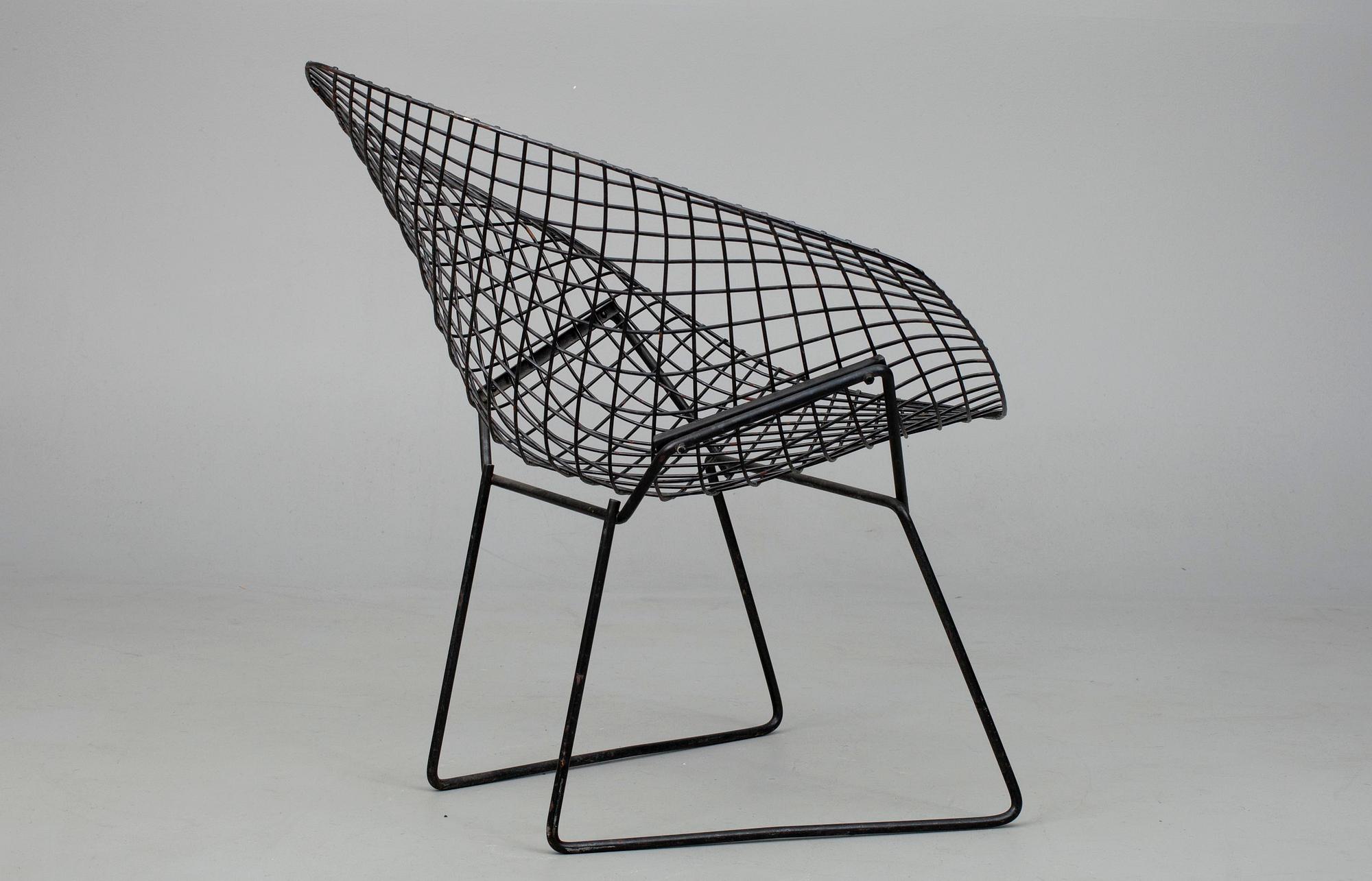 NOJATUOLI,  "Diamond Chair", Harry Bertoia. 1900-luvun loppupuoli.