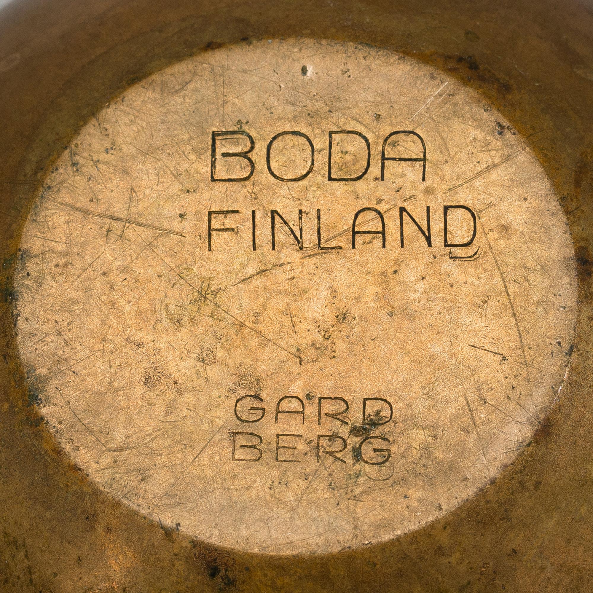 BERTEL GARDBERG, MORTEL. Sign. Gardberg Boda Finland 1956.