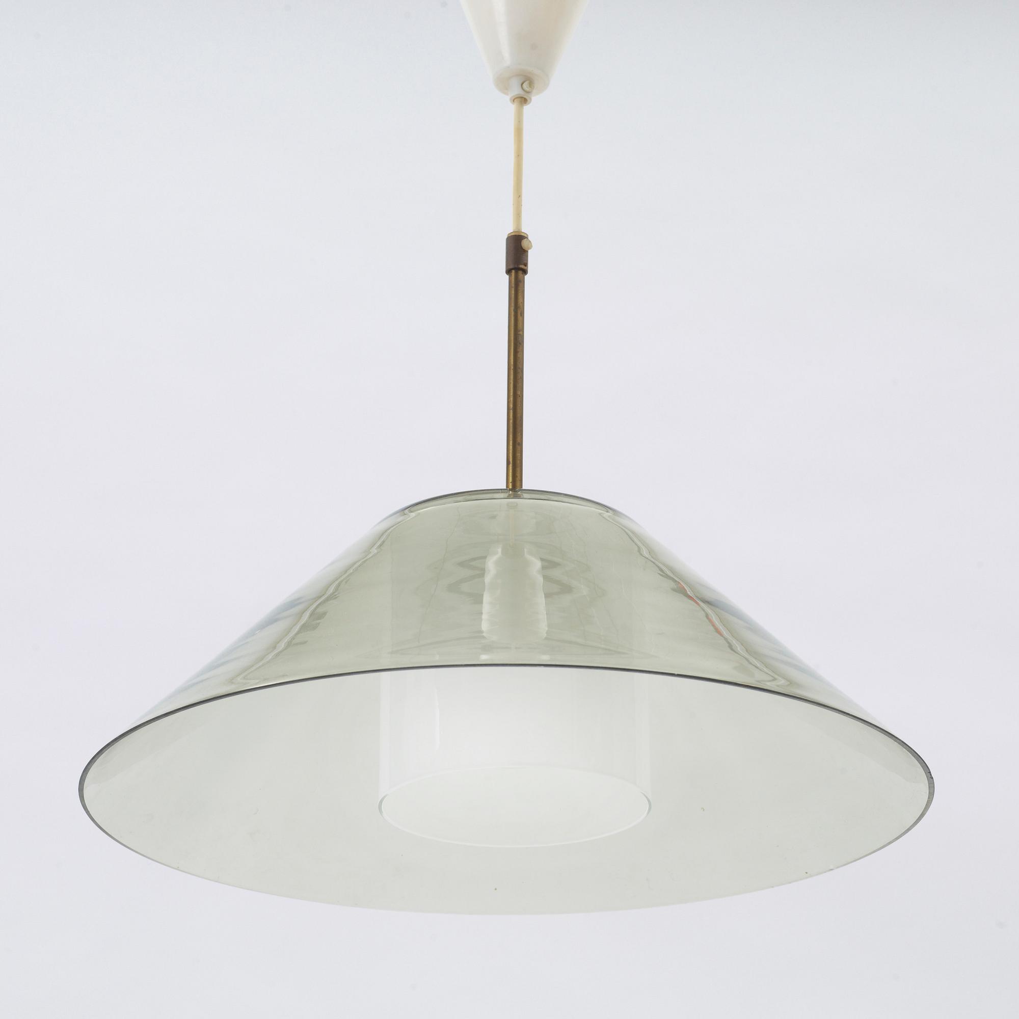 TAKLAMPA, mässing och glas, tillskriven Fagerhult, 1960-tal.