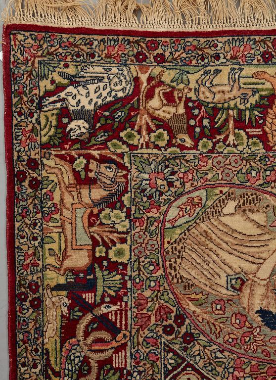 A rug, antique Kerman Laver figural, ca 209,5-211 x 131-133,5 cm.