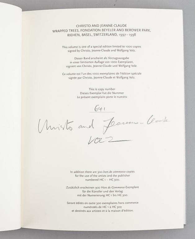 BOOK, "Christo and Jeanne-Claude, Wrapped Trees, Basel 1997–1998", 641/1000.