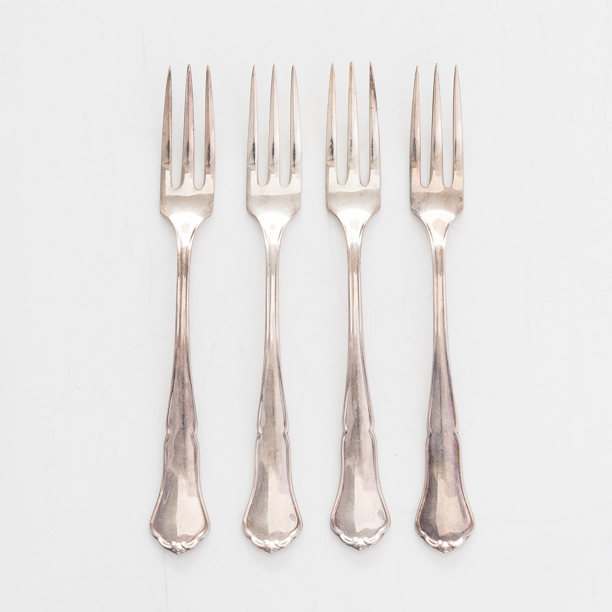 A 74-piece silver cutlery set, 'Chippendale', Kultakeskus, Hämeenlinna 1940-72.