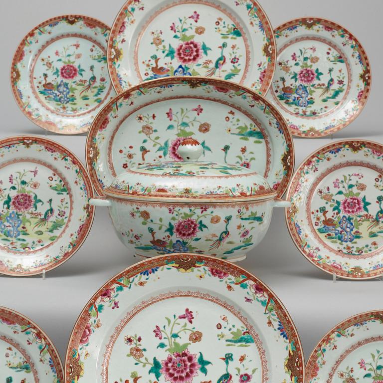 An european subject famille rose dinner service, Qing dynasty, Qianlong (1736-95).