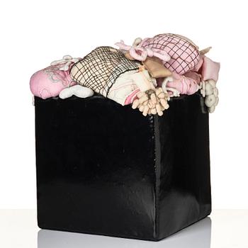 Märit Runsten, "Meat Monument".