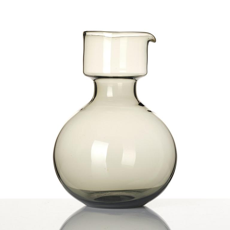 Kaj Franck, a glass decanter, "The bells of Kremlin", Nuutajärvi Notsjö, Finland 1961.