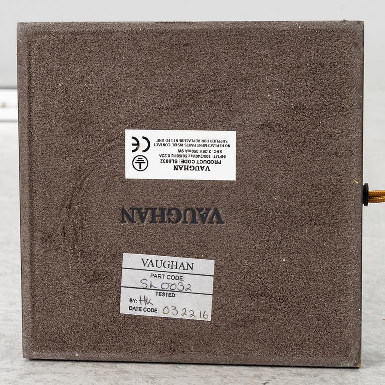 Golvlampa, "Atley", Vaughan Lightning, samtida.