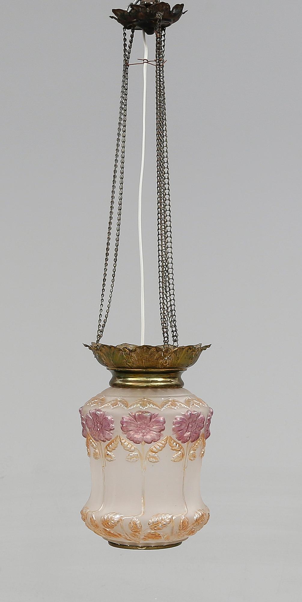 MÅNSKENSAMPEL, glas, omkring år 1900. Höjd ca 30 cm.