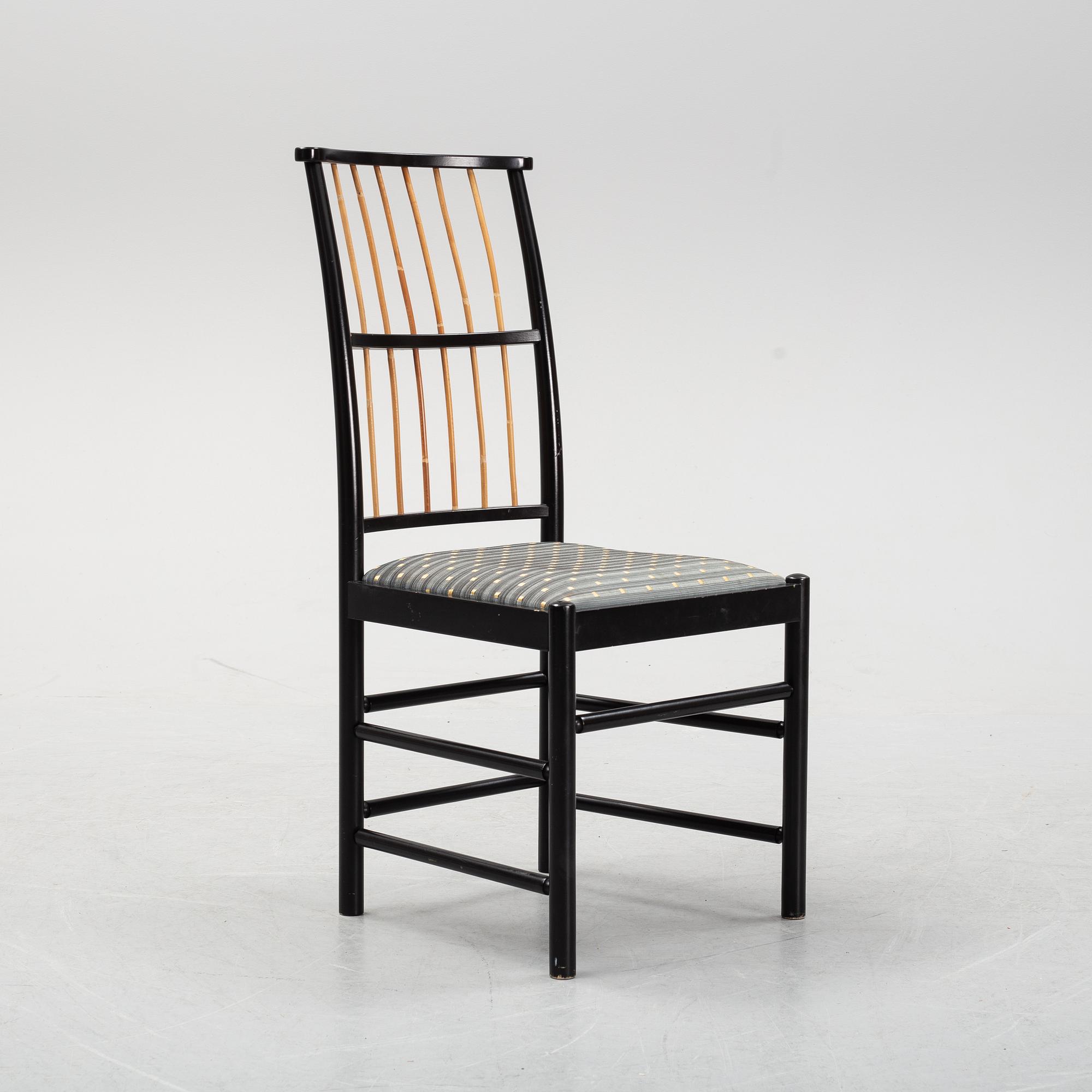 Josef Frank, a set of 10 model 2025 chairs, Firma Svenskt Tenn.