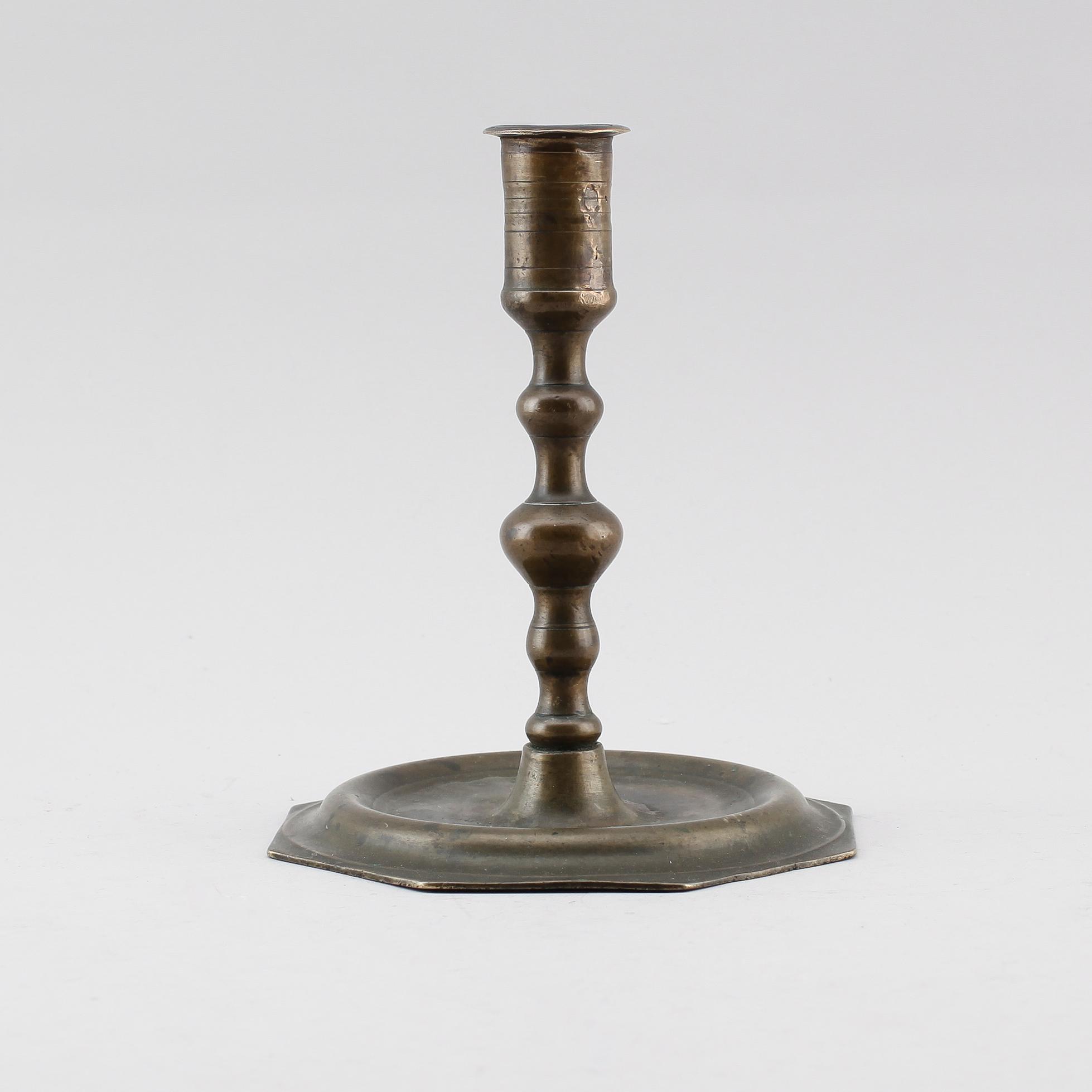 LJUSSTAKE, mässing, 1600-tal.