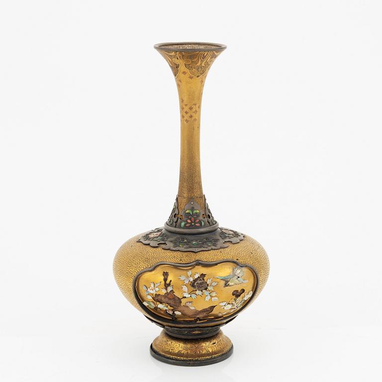 A gold-lacquer, silver moutned Shibayama style vase, Meiji period (1868-1912).