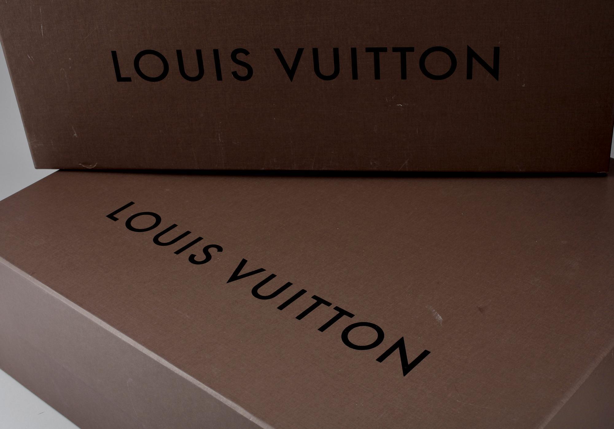 ASKAR / FÖRVARINGSBOXAR, 3 st, Louis Vuitton.