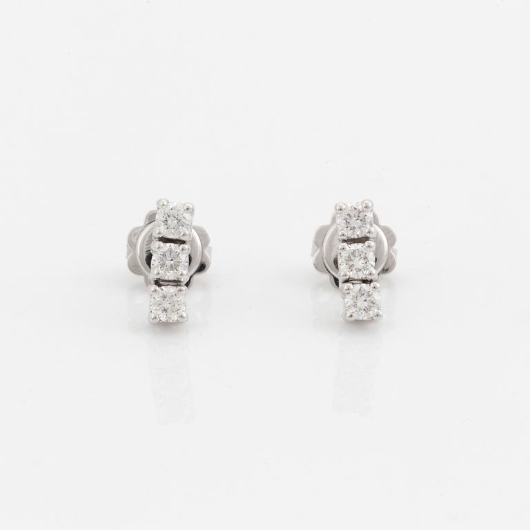 Brilliant-cut diamond earrings.