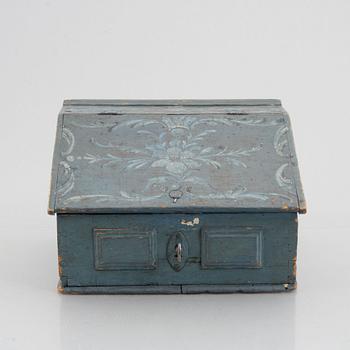 A Swedish painted wooden box, circa 1800.