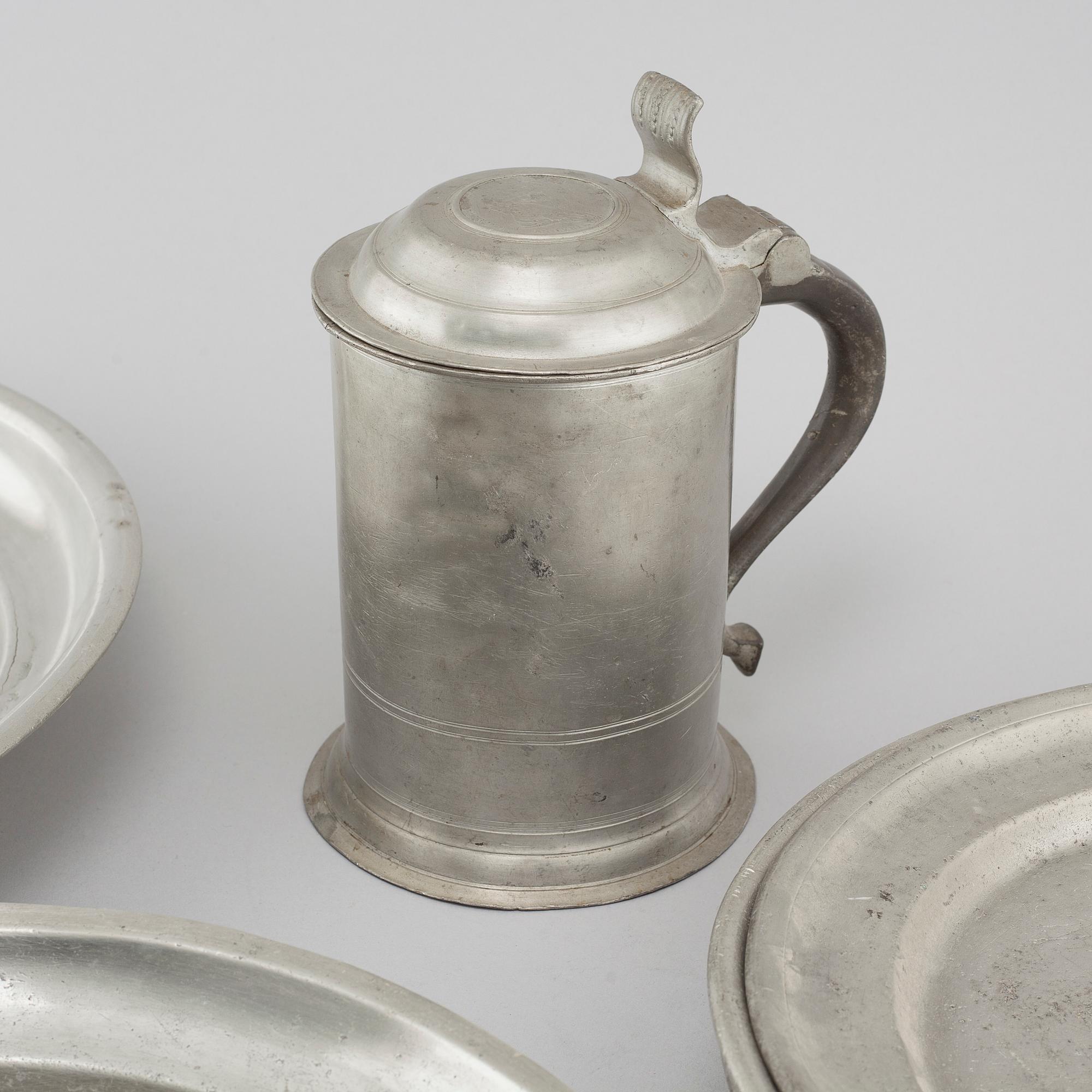 A set of ten pewter items from Sweden, 18th and 19th century.
