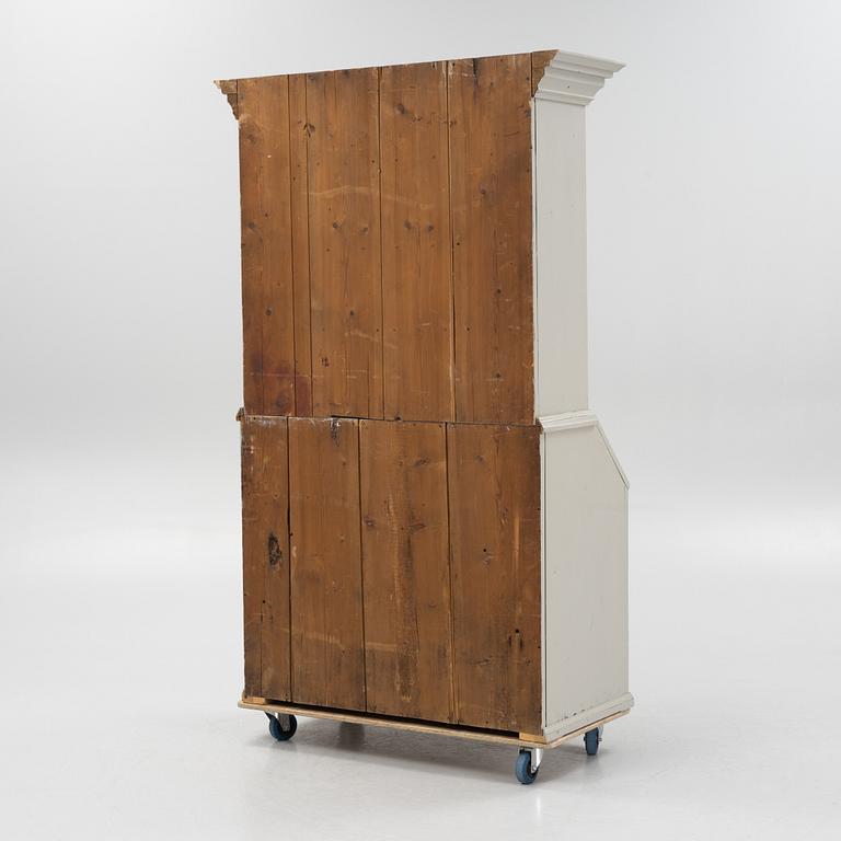 A writing cabinet, 18th/19th Century.